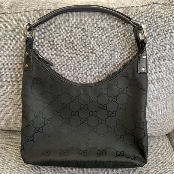 Gucci Shoulder Handbag Black Nylon Zip Top Hobo - Picture 1 of 11
